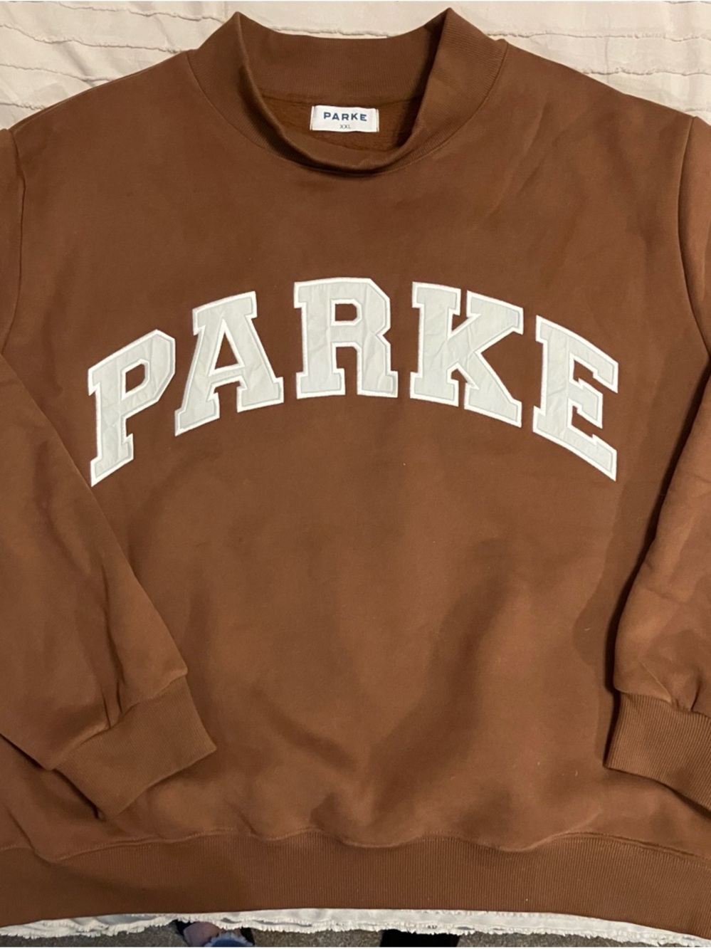 XXL Mocha and Cloud Parke Mockneck